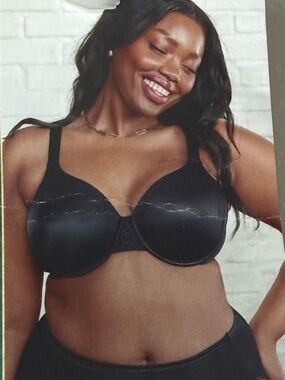 Vanity Fair Black T-Shirt Bra with Smooth Molded Cups - 38DD